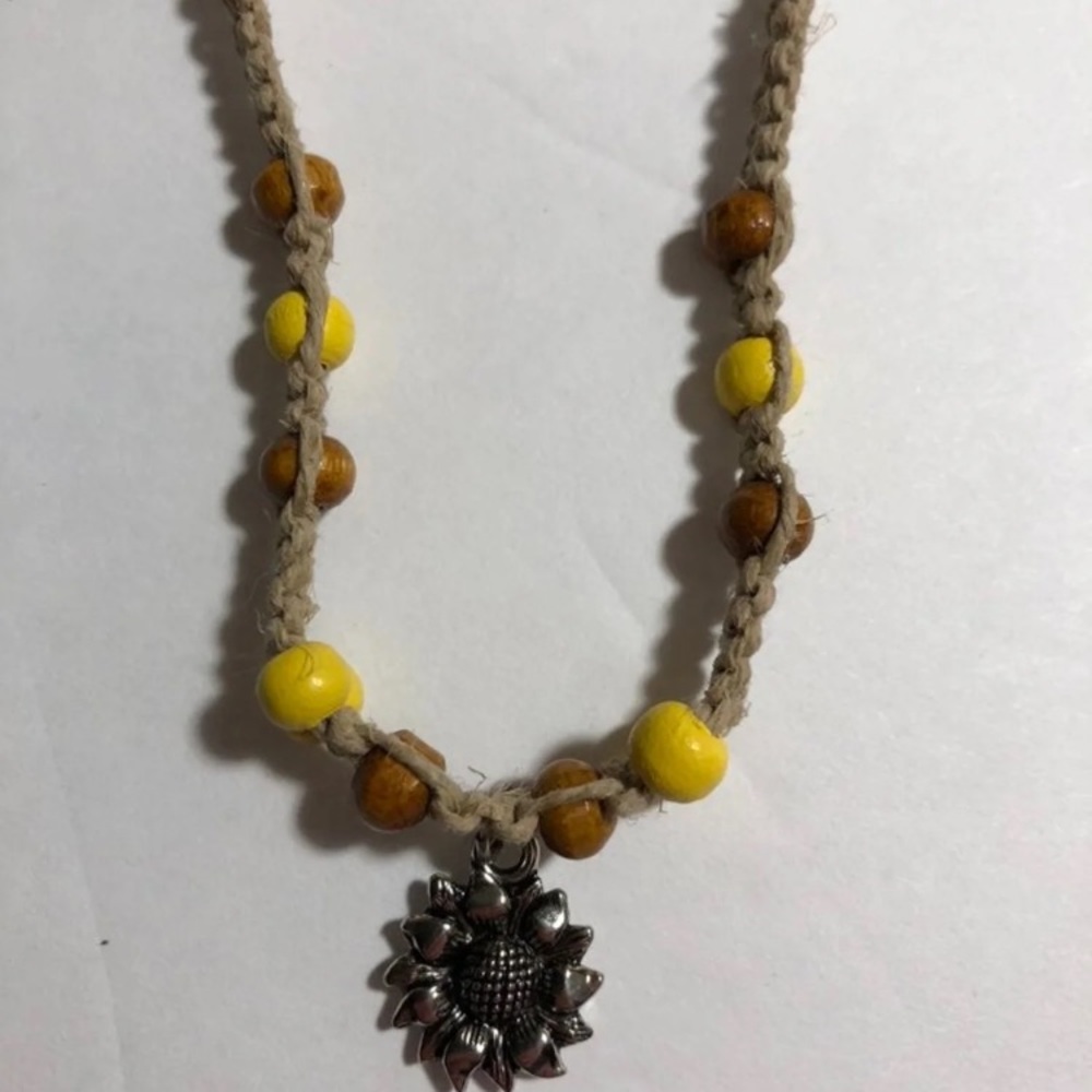 CUSTOMIZABLE Handmade sunflower hemp rope necklace